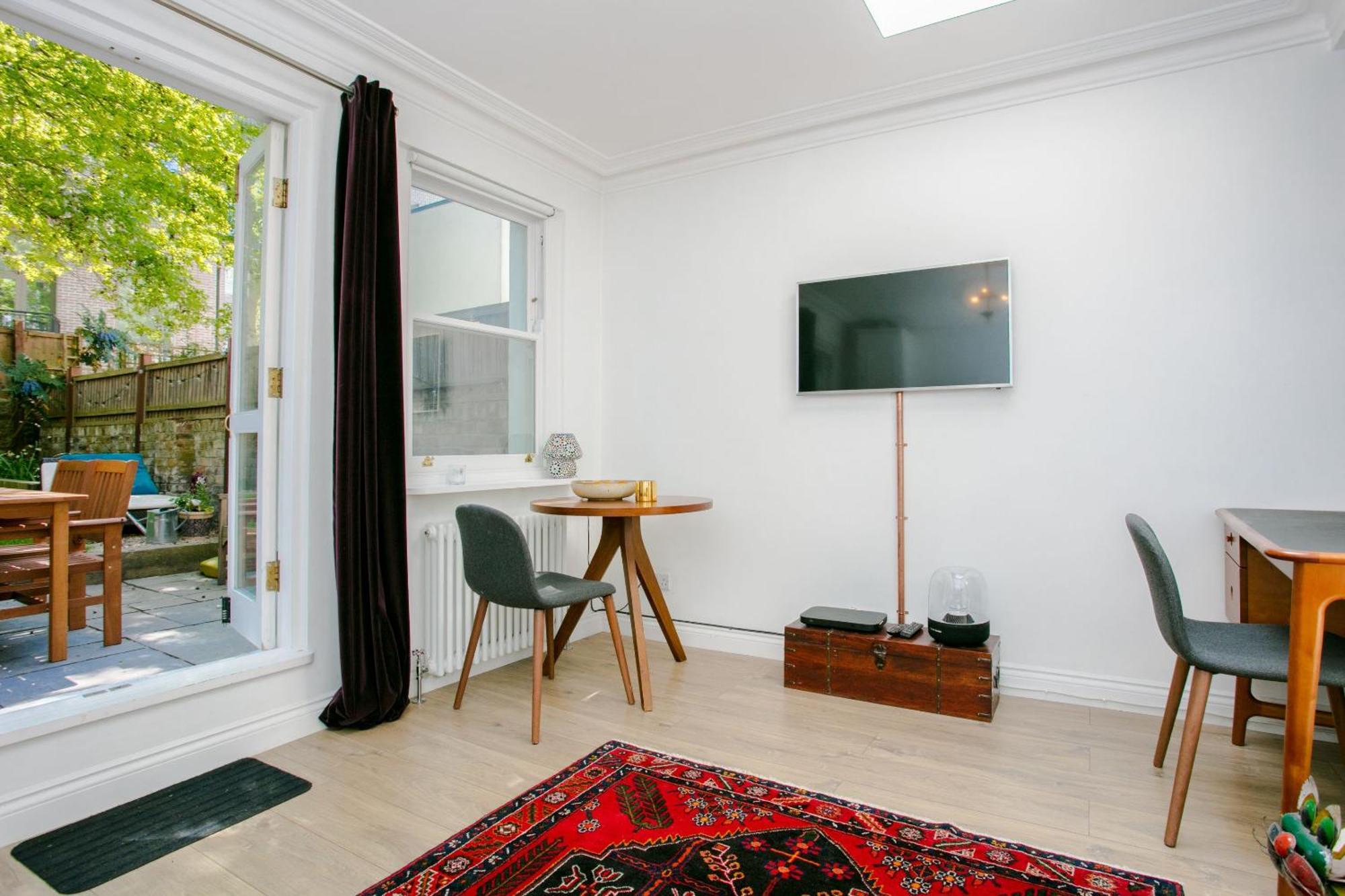 לונדון Modern Garden Apartment Camden מראה חיצוני תמונה